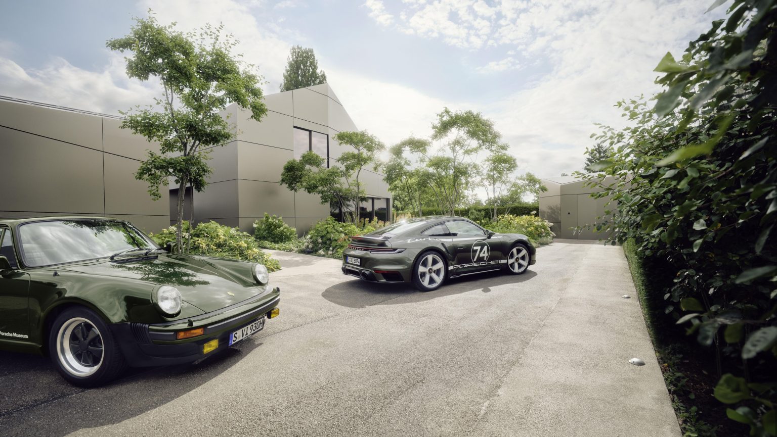 Porsche 911 Turbo 50 Photographs (17)